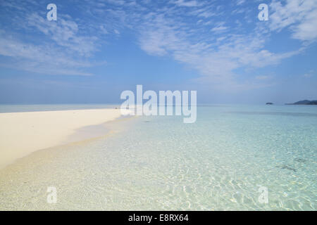 Fidschi, kristallklares Wasser, blau, Sommer, Urlaub, Urlaub, Spaß, Familie, blau, Himmel, Boote Stockfoto