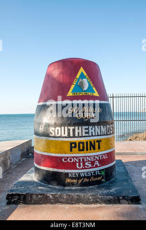 Boje in Key West, Florida. Dies ist der südlichste Punkt auf den kontinentalen USA und Entfernung nach Kuba. Stockfoto