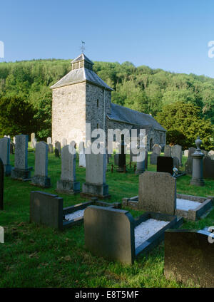 St Melangell C12th Kirche, Cwm Wimpel, Powys, Mid Wales an der renommierten Website ein Nonnenkloster gegründet C7th durch irische Prinzessin Melangell gebaut. Stockfoto