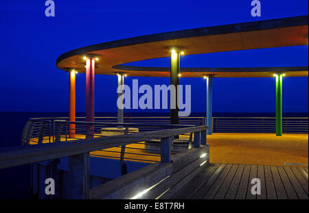 Detailansicht der Pier, Kellenhusen, Ostsee, Schleswig-Holstein, Deutschland Stockfoto