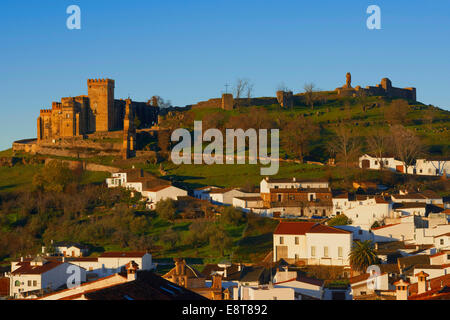 Aracena, Burg, Sierra de Aracena Y Picos de Aroche Naturpark, Provinz Huelva, Andalusien Spanien. Stockfoto