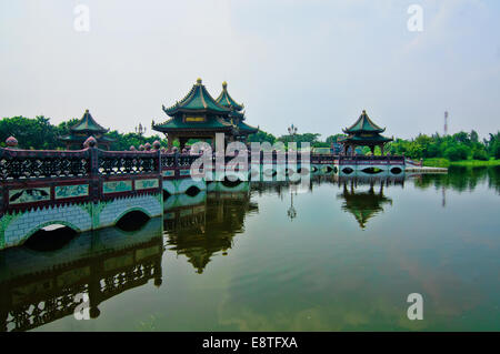 Trimurti Shrine in Samut Phrakan, alte Siam Thailand Stockfoto