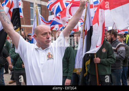 Rechtsextremen protestiert, Großbritannien-erste Rotherham 2014. Stockfoto