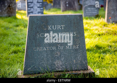 Kurt Schwitters Grabstein in Str. Marys Kirchhof, in der Nähe von Ambleside, Lake District, Cumbria Stockfoto