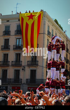 Barcelona, Spanien - 24. September 2012: Menschentürme Wettbewerb am Merce Festival 2012 in Barcelona. Stockfoto