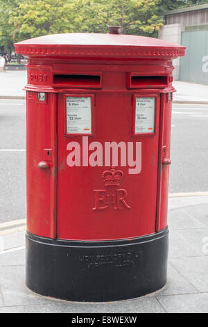 Royal Mail-Briefkasten Stockfoto