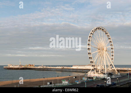 Reisen / touristische Bilder von Brighton und Hove, Sussex, England, Meer, Pier, Stadt, Geschäfte, Strand, Stege, Sehenswürdigkeiten, Pavillon, Stockfoto