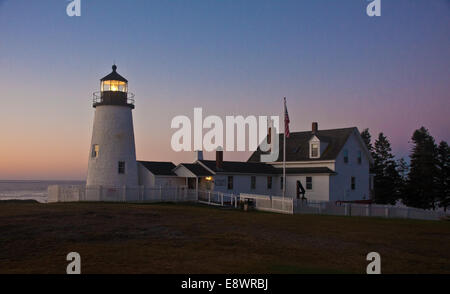 Pemaquid Point Light, Maine, bei Sonnenaufgang Stockfoto