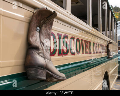 Tour-Bus, Boot Hill, Mount Moriah Cemetery in Deadwood, South Dakota, USA Stockfoto