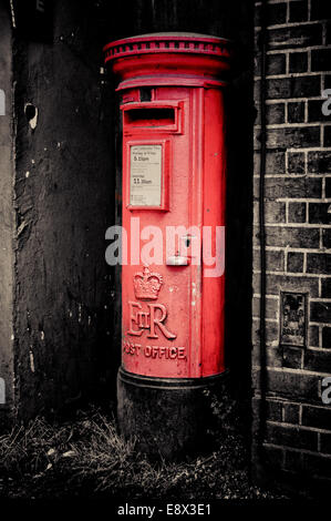 Roten britischen Briefkasten Stockfoto