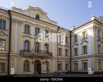 Oberste Gerichtshof in Kiew, Ukraine. 13. Oktober 2014. © Igor Golovniov/ZUMA Draht/Alamy Live-Nachrichten Stockfoto