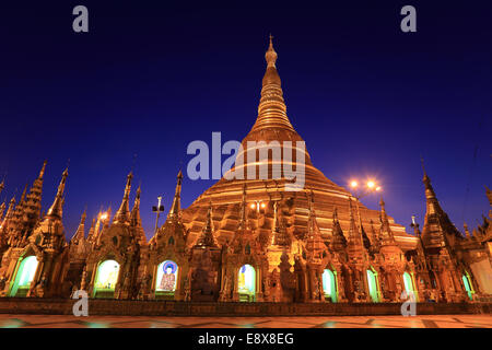 Die Shwedagon-Pagode in Rangon / Yangon Stockfoto