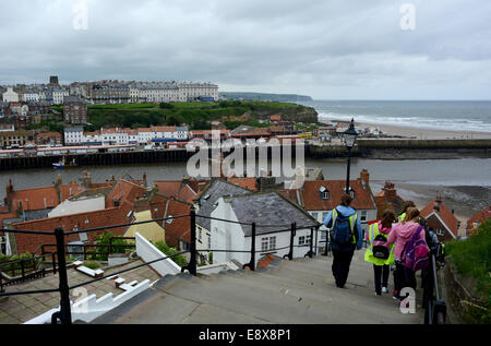 Whitby - Kirche Schritte Stockfoto