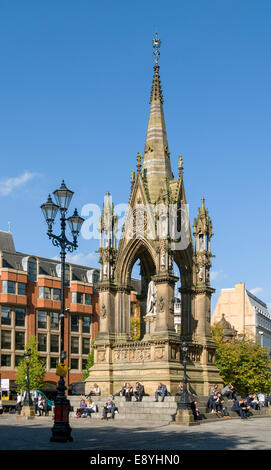 Das Albert Memorial, Albert Square, Manchester, England, UK.  Thomas Worthington und Matthew Noble, 1865-6 Stockfoto