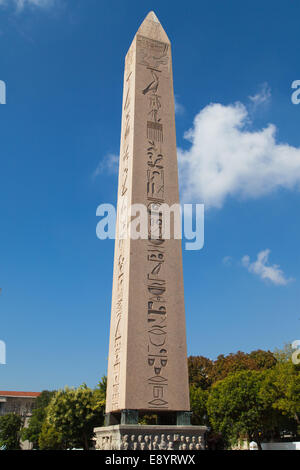 Obelisk Thutmosis III in Sultanahmet-Platz, Istanbul, Türkei. Stockfoto