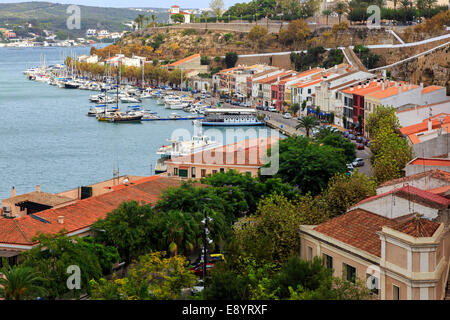 Yachthafen und Promenade am Mahon, Menorca, Balearen, Spanien Stockfoto