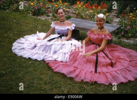 Southern Belles in Cypress Gardens - Winter Haven 14530480606 o Stockfoto