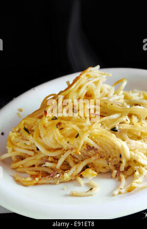 Appetitlich Nudeln auf Teller Stockfoto