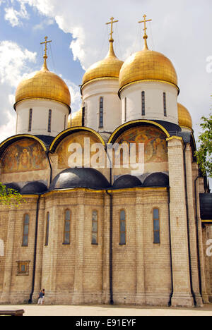 Die Himmelfahrts-Kathedrale im Moskauer Kreml Stockfoto