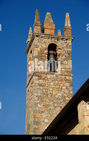 Glockenturm in Monteriggioni Stockfoto