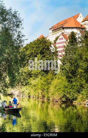 Punt am Neckar vor der Altstadt von Tübingen, Tübingen, Baden-Württemberg, Deutschland Stockfoto