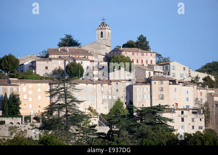 Einen Panoramablick über das Dorf Banon in der Alpes de Haute-Provence (Frankreich). Vue Panoramique du Village de Banon (Frankreich). Stockfoto