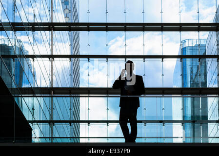 Silhouette der Geschäftsmann Stockfoto