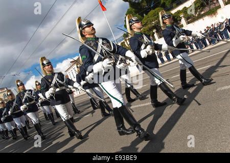 Horizontale Anglular street View von einem Regiment auf eine Änderung des gua Stockfoto