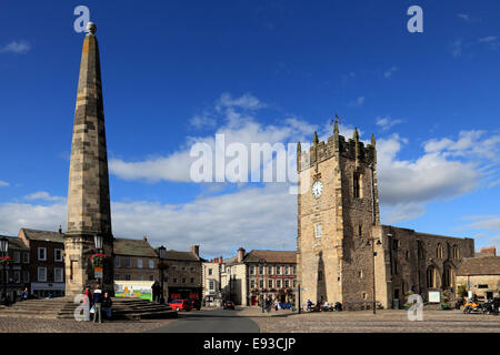 3264. Marktplatz, Trinity Church Square, Richmond, North Yorkshire, UK Stockfoto