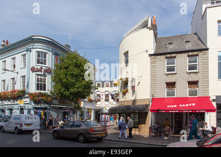 Der Geschmack und die Blue Bar 20, Broad Street St Helier Jersey beachten Sie die Kanalinseln Stockfoto