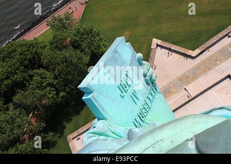 Nahaufnahme von der Freiheitsstatue Liberty Holding Tablette aus der Krone, New York City, USA Stockfoto
