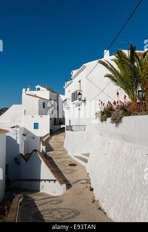 Die alten maurischen Dorf Frigiliana in Andalusien ist ein wunderschön gepflegte und renovierte weißes Dorf im Süden von Spanien Stockfoto