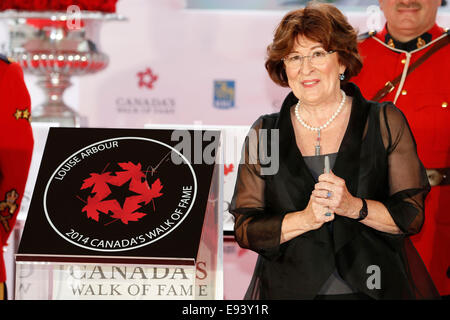 Toronto, Kanada. 18. Oktober 2014. Louise Arbour in der kanadischen Walk of Fame am Sony Centre for Performance-Kunst. J.Kan/EXImages Stockfoto