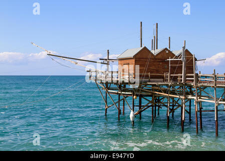 Altmodische Trabucchi Angeln Maschine an der adriatischen Küste von Termoli Italien Stockfoto