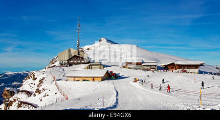 Winter Skigebiet männlichen in der Schweiz in der Nähe von Interlaken Stockfoto