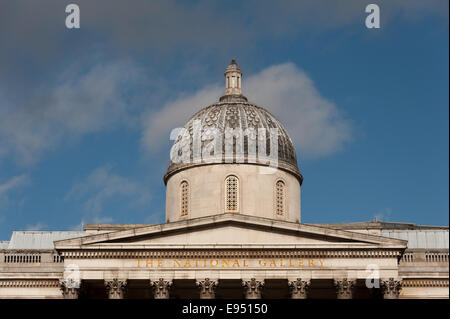 Architektonische Details von The National Gallery Trafalgar Square London Stockfoto