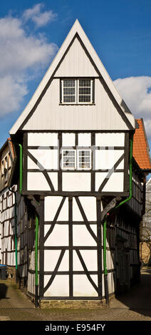 Bügeleisenhaus, historischen Fachwerkhaus in der Form eines Eisen, historischen Zentrums Hattingen, Ruhrgebiet Stockfoto