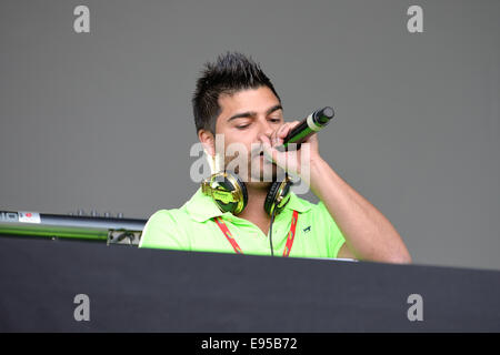 BARCELONA - 23 Mai: Spanische Deejay beim Primavera Pop Festival von Badalona am 18. Mai 2014 in Barcelona, Spanien. Stockfoto