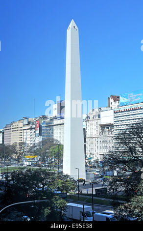 Obelisk 9 Juli Avenue Buenos Aires Argentinien Stockfoto