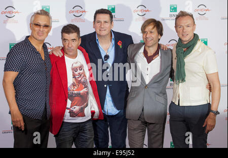 Spandau Ballet bei einem Fototermin für "Soul Boys von der westlichen Welt/Spandau Ballet" beim internationalen Filmfestival in Rom. Stockfoto