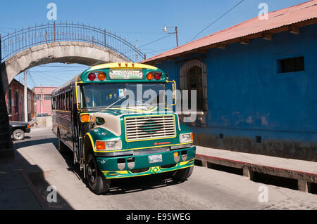 Bunte Huhn Bus Camioneta, Quetzaltenango, Guatemala Stockfoto