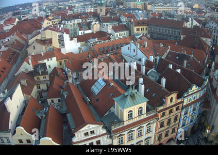 Verschiedene Ansichten von Prag, eine elegante Stadt der Schlösser, Museen, Hallen & Gärten rund um den Fluss durch das Weben. Elegante Stockfoto