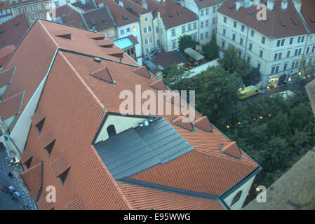 Verschiedene Ansichten von Prag, eine elegante Stadt der Schlösser, Museen, Hallen & Gärten rund um den Fluss durch das Weben. Elegante Stockfoto