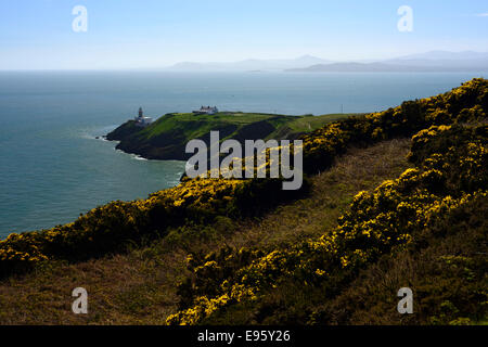 Bailey Irish Leuchtturm auf Howth head co Dublin mit Blick auf die Bucht von Dublin Stockfoto