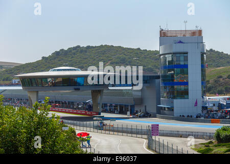 JEREZ DE LA FRONTERA, Spanien - 19. Oktober 2014: Jerez Rennstrecke während des Events der World Series by Renault Stockfoto