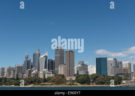 Teil der Sydney Skyline von der Fähre auf dem Weg nach Manly. Stockfoto