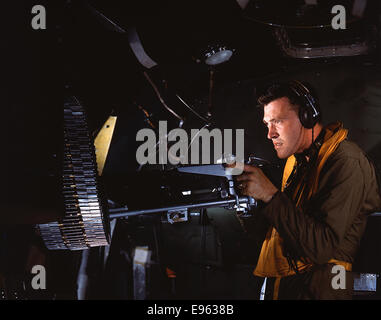 [Taille Gunner in Boeing B-17 fliegende Festung, dem zweiten Weltkrieg] Stockfoto