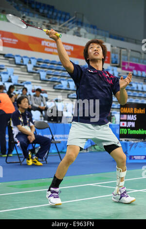 Incheon, Südkorea. 20. Oktober 2014. Tomohiro Ito (JPN) Badminton: Herren einzigen SL4 Vorrunde am Gyeyang Gymnasium während der 2014 Incheon Para Asienspiele in Incheon, Südkorea. © Shingo Ito/AFLO SPORT/Alamy Live-Nachrichten Stockfoto