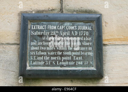 Gedenktafel an Captain Cook Memorial Obelisk, Botany Bay National Park, Sydney Stockfoto