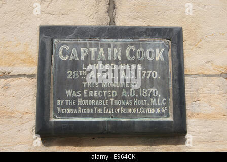 Gedenktafel an Captain Cook Memorial Obelisk, Botany Bay National Park, Sydney Stockfoto